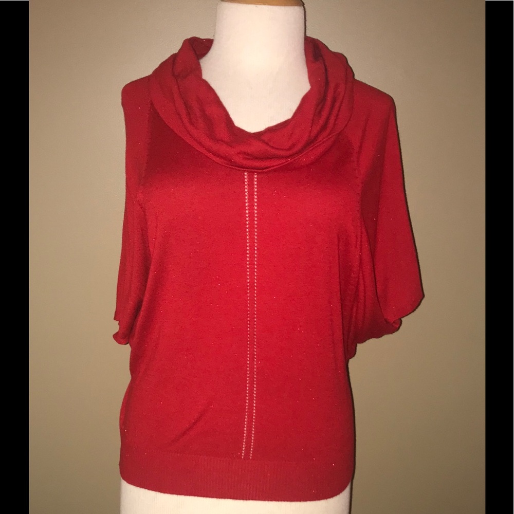 Raffaella Red cow neck short sleeve